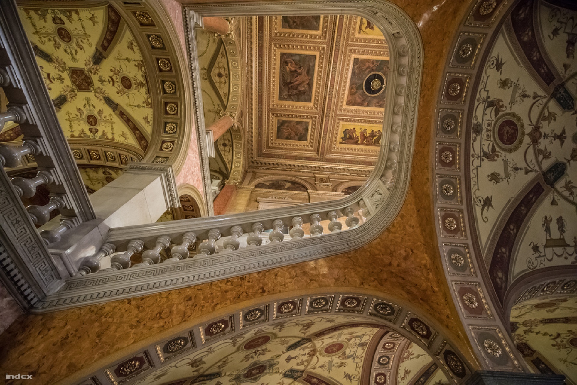 20397069_13466faccb492fec4d2afde1c4771de6_wm