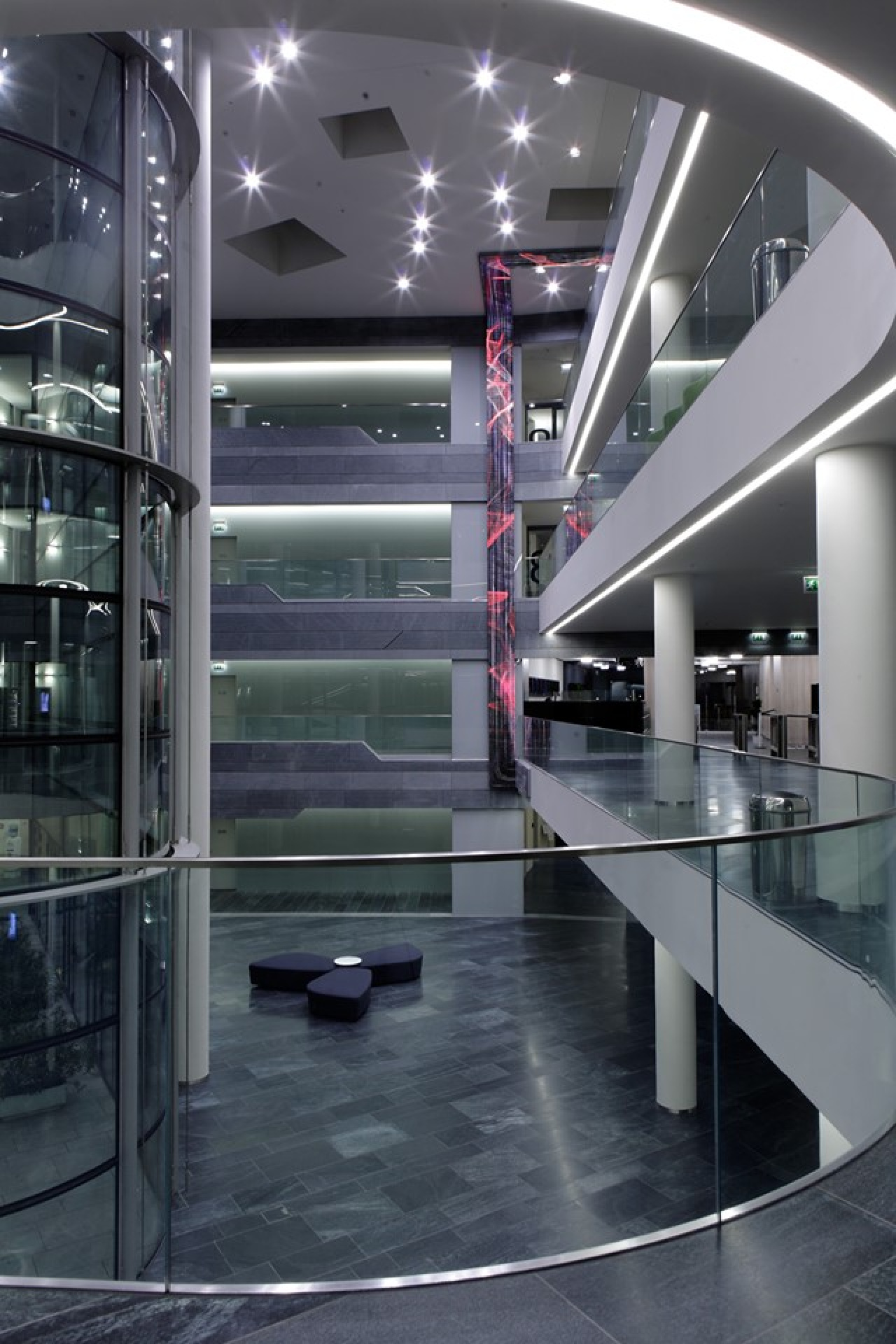 68283083_10157245340511125_4854133683881246720_n